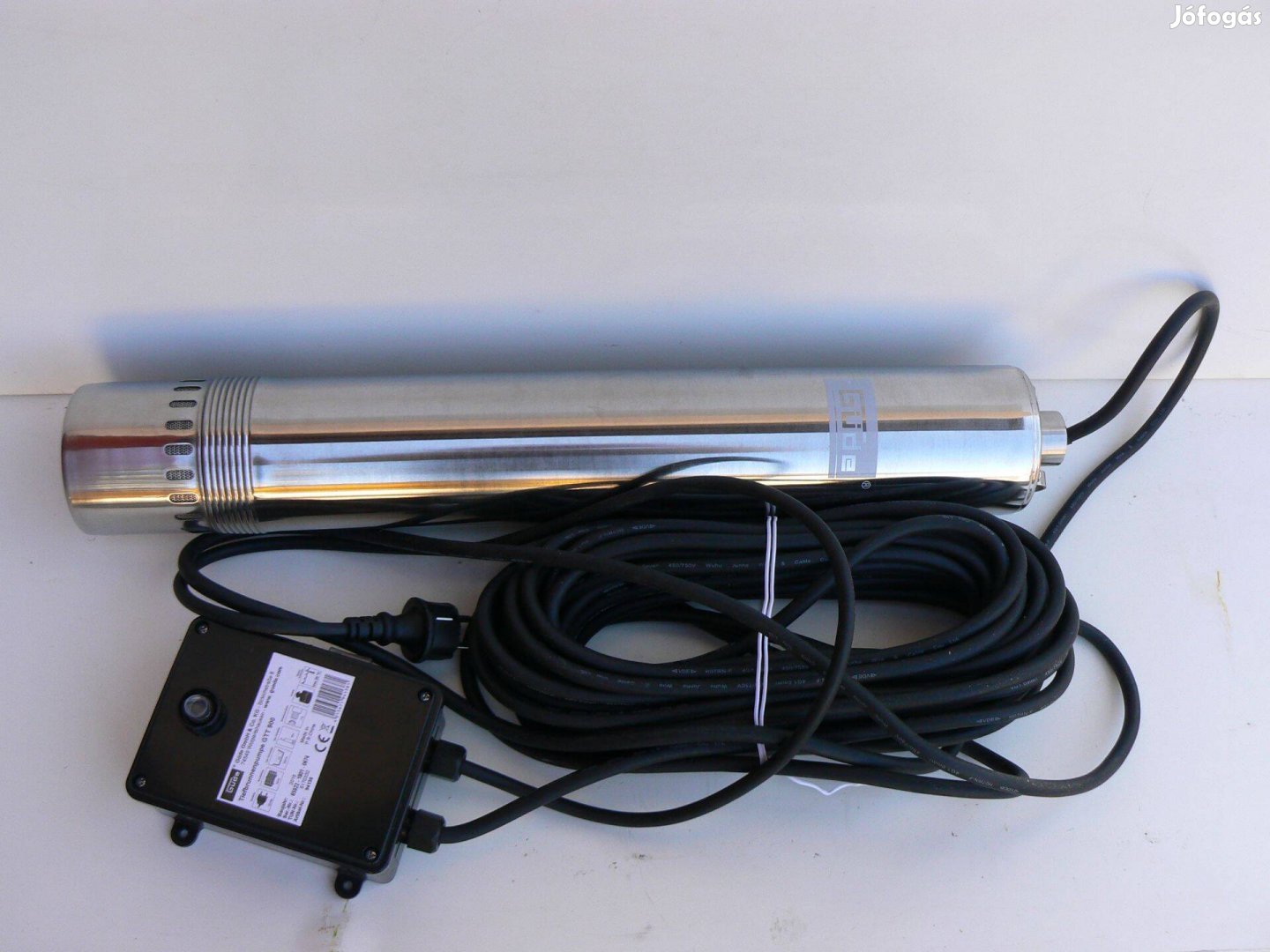 Minőségi 100mm-es csőszivattyú, 900W-os mélykúti búvár szivattyú