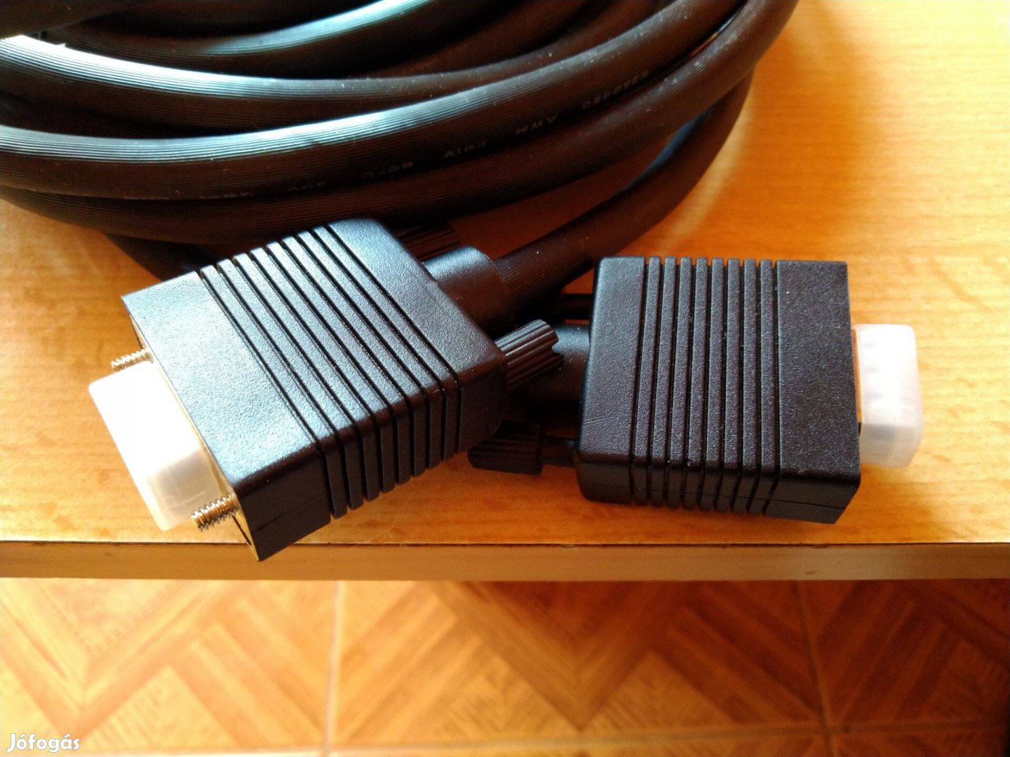 Minőségi Monitor-VGA kábel 6-méter hosszú