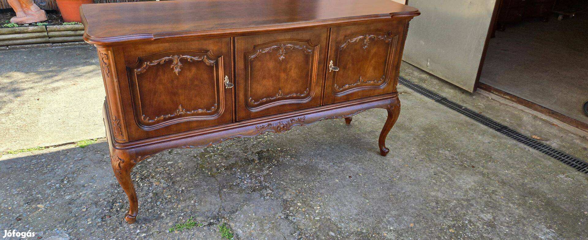 Minőségi chippendale komód-szekrény 140 cm széles Warrings