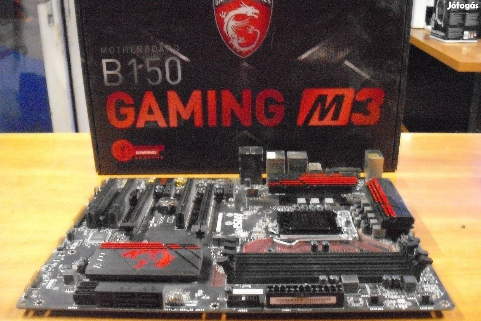 Minőségi gamer MSI alpalp dobozában garanciával