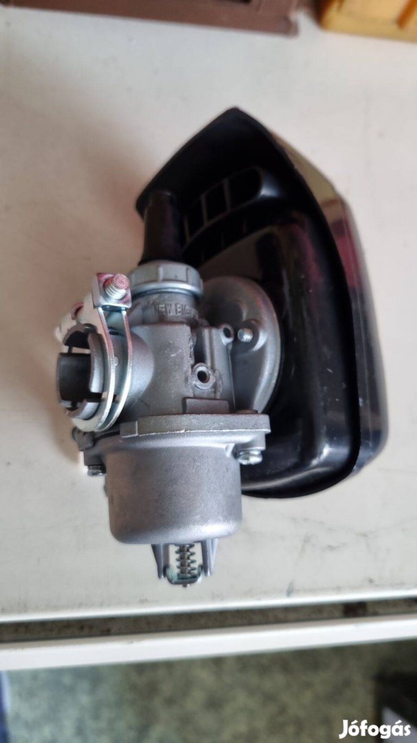 Minőségi karburátor benzines permetezőkhöz 21mm torok mérettel