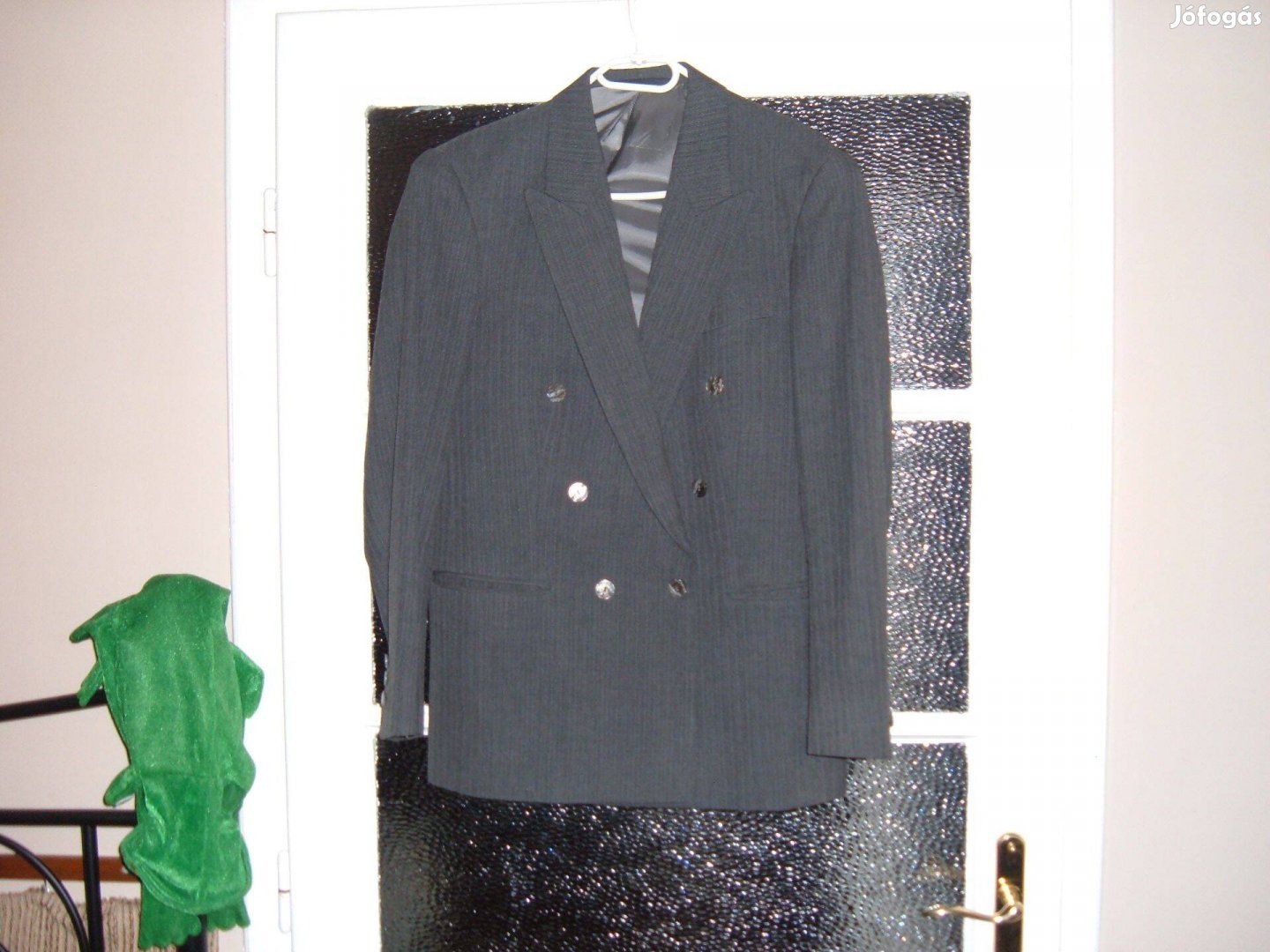Minőségi öltöny mellénnyel