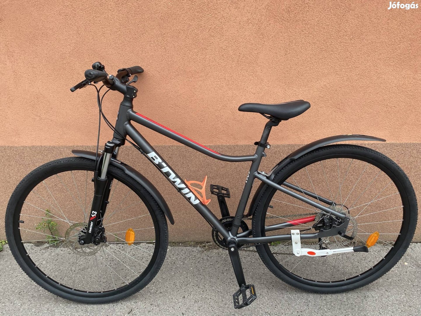 Mint az Új,28-as,Tárcsafékes Alu Trekking,felszerelve!