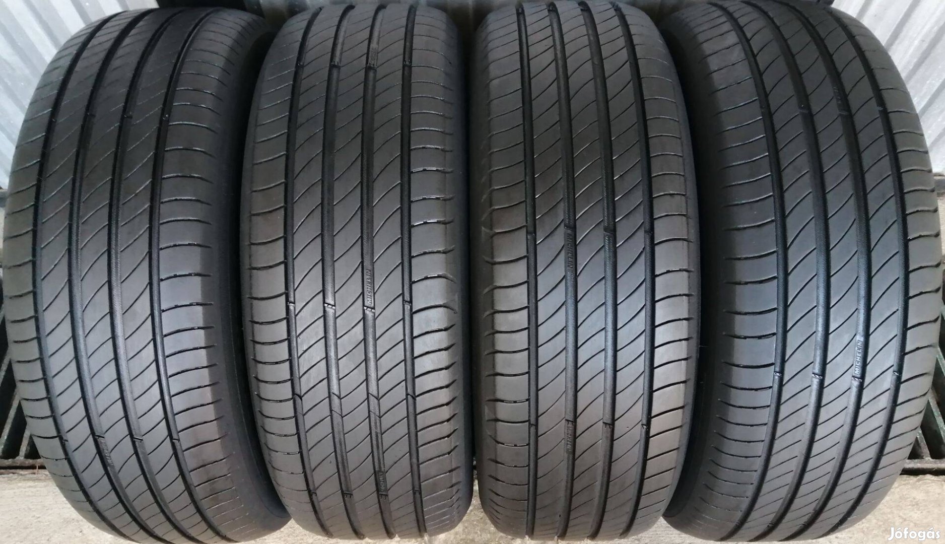 Mint az új 2020 Michelin 205/60 R16 205/60r16 nyári gumi ~negyed áron!