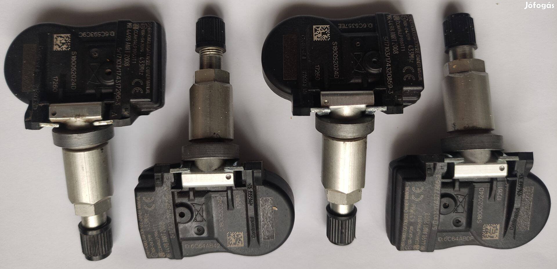 Mint az új 4db gyári Suzuki Tpms nyomás érzékelő szenzor nyomás jeladó