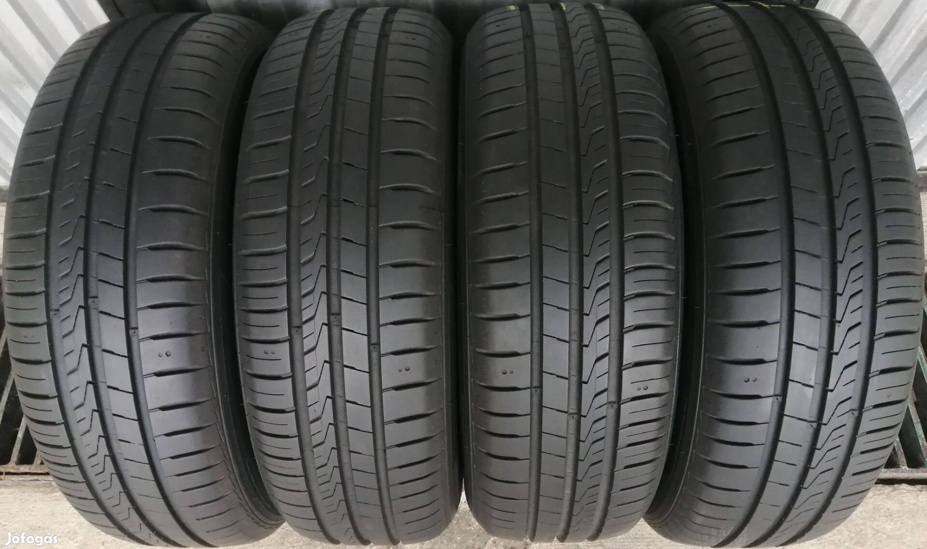 Mint az új Hankook 195/65 R15 195/65r15 XL nyári gumi 2db is fél áron!