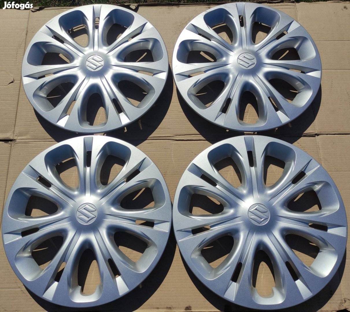 Mint az új gyári Suzuki R16 16" colos dísztárcsa + Tpms nyomás jeladó