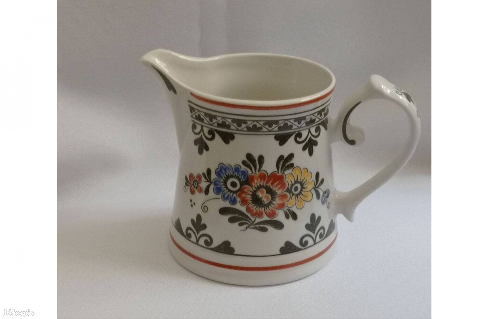Mintás porcelán kiöntő * Villeroy & Boch * 1,5 dl * Magasság: 8 cm
