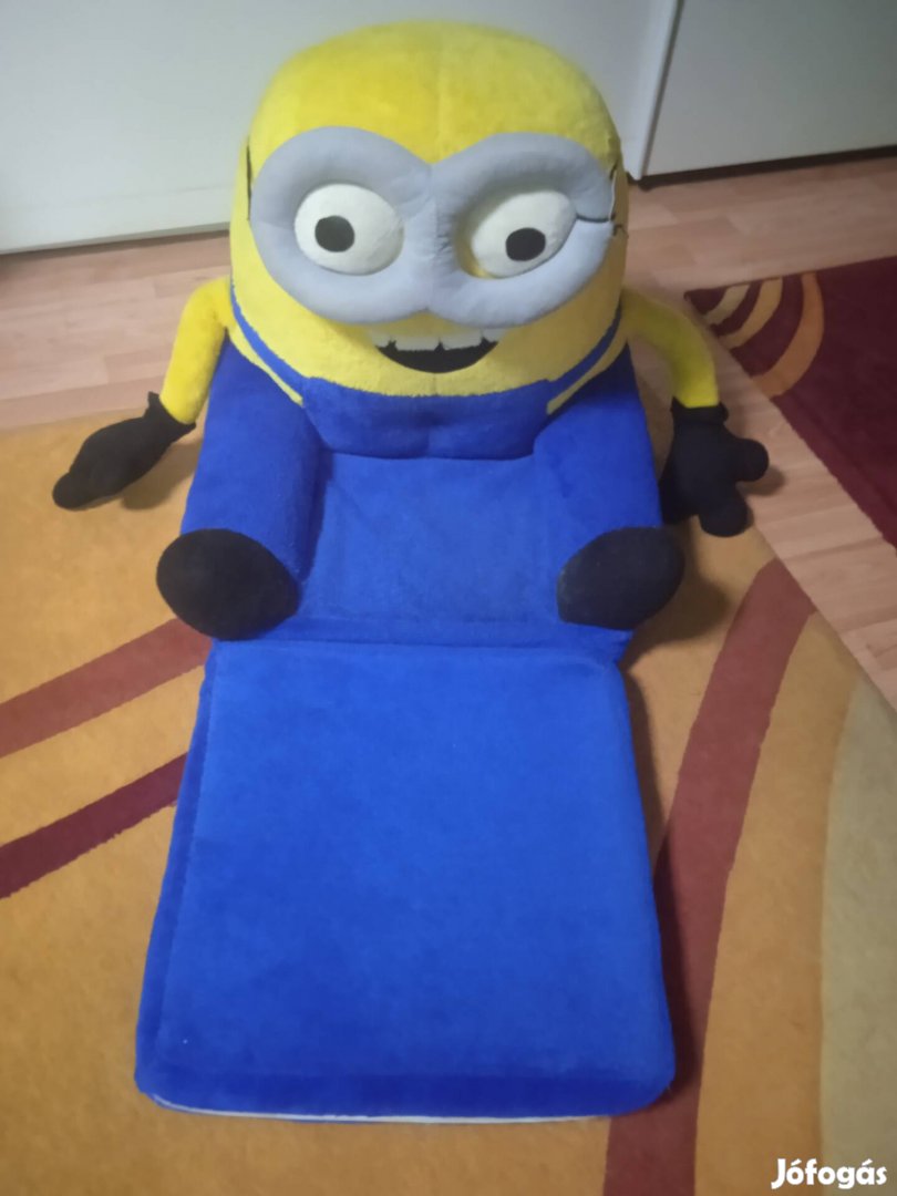 Minyon plüss gyerek fotel eladó