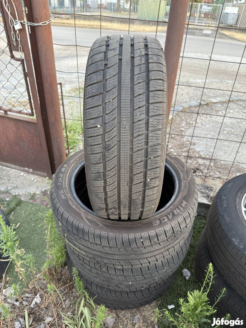 Mirage 205/50R17 4 évszakos gumi garnitúra