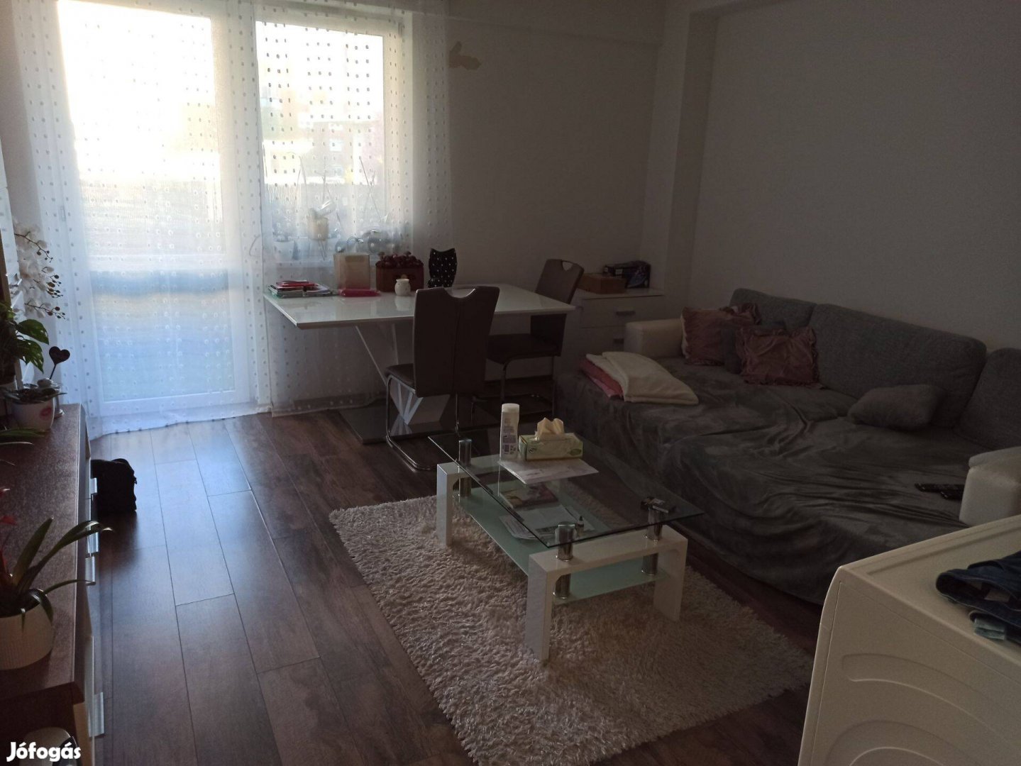 Miskolc Dóczy lakóparkban földszinti lakás kiadó