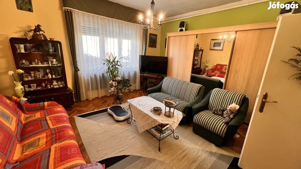 Miskolc Görömböly, 3 sz főút, 95m2 ingatlan, 1197m2 telek Eladó
