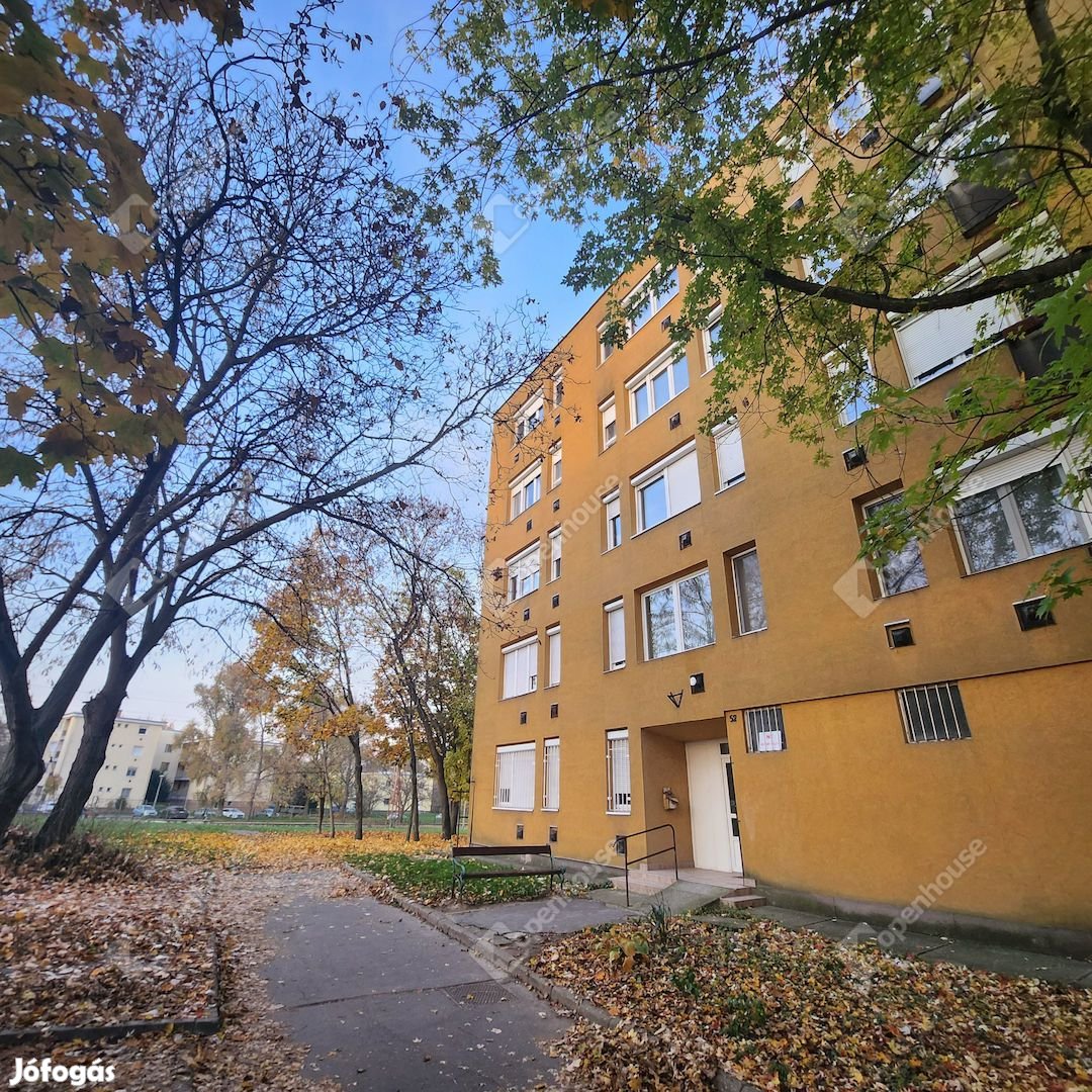 Miskolc Szentpéteri kapuban 2 szobás panorámás lakás eladó.