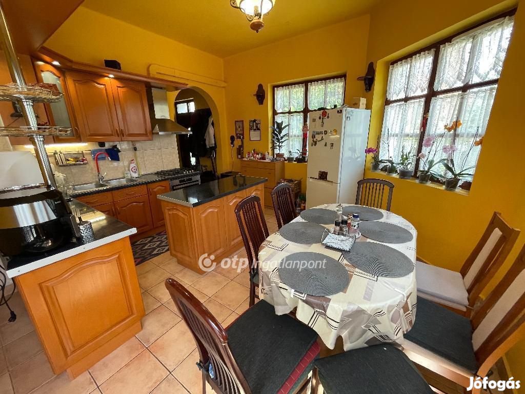 Miskolci 160 nm-es lakás eladó
