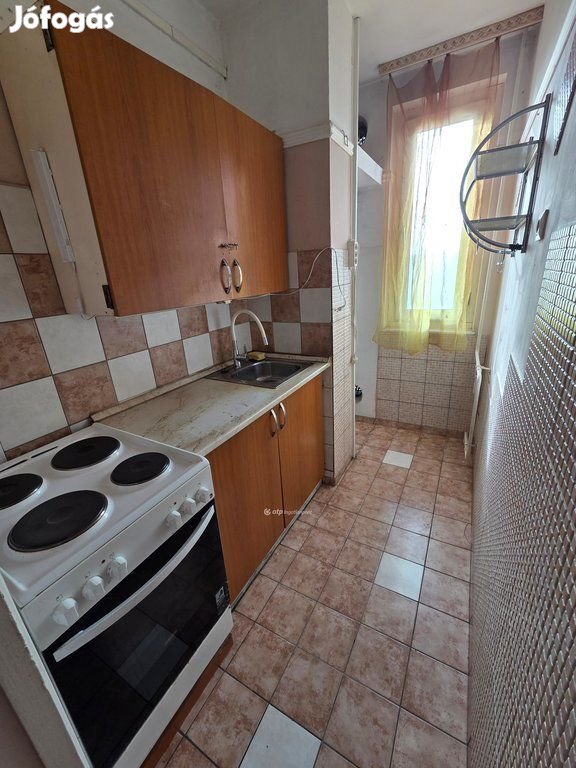 Miskolci 37 nm-es lakás eladó