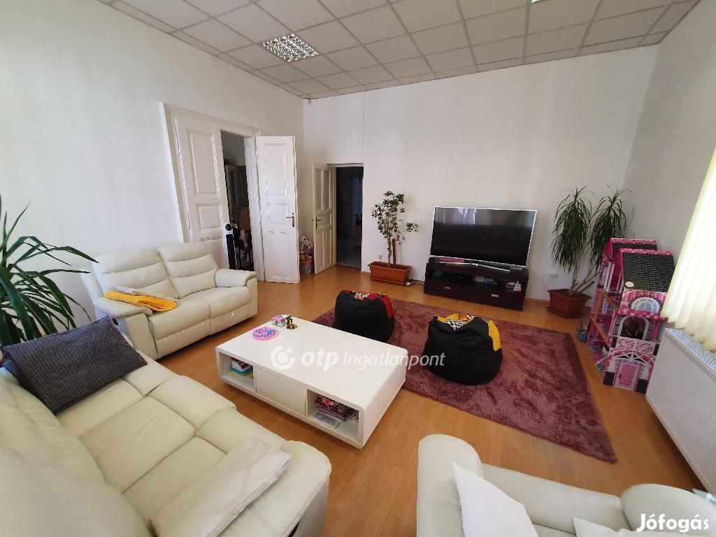 Miskolci eladó 141 nm-es lakás