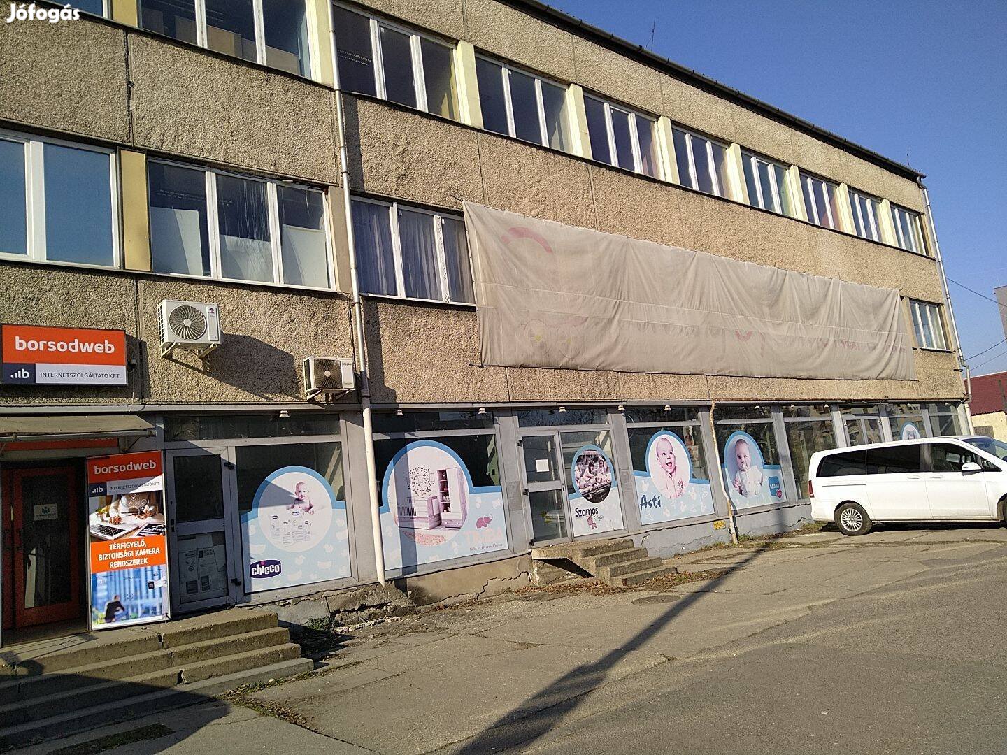 Miskolci földszinti 300nm2 - es üzlethelyiség kiadó