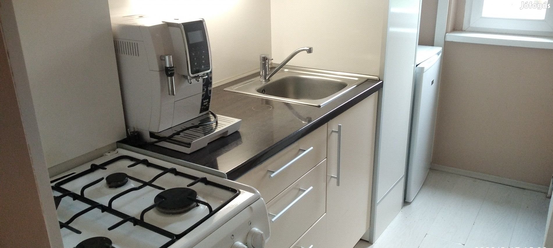 Miskolcon felújított 37 m2-es lakás eladó