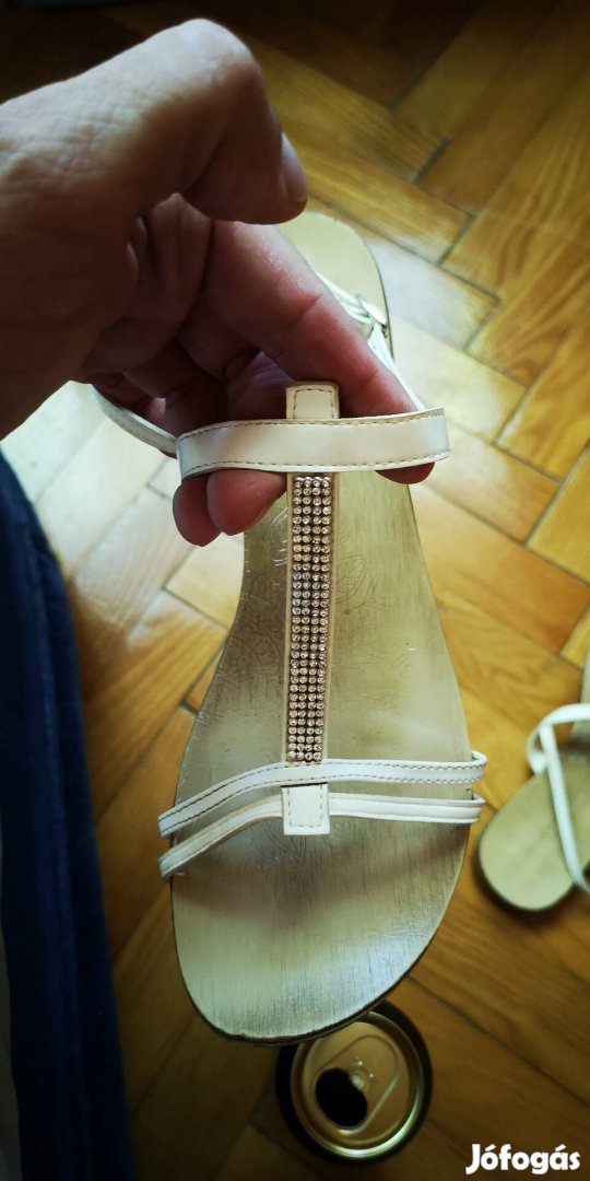 Miss Pappalea szandál