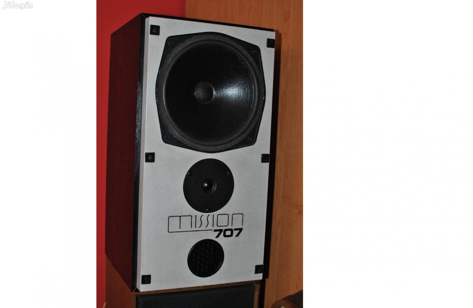 Mission 707 angol bassreflex hangfalpár 8 Ohm 100 W