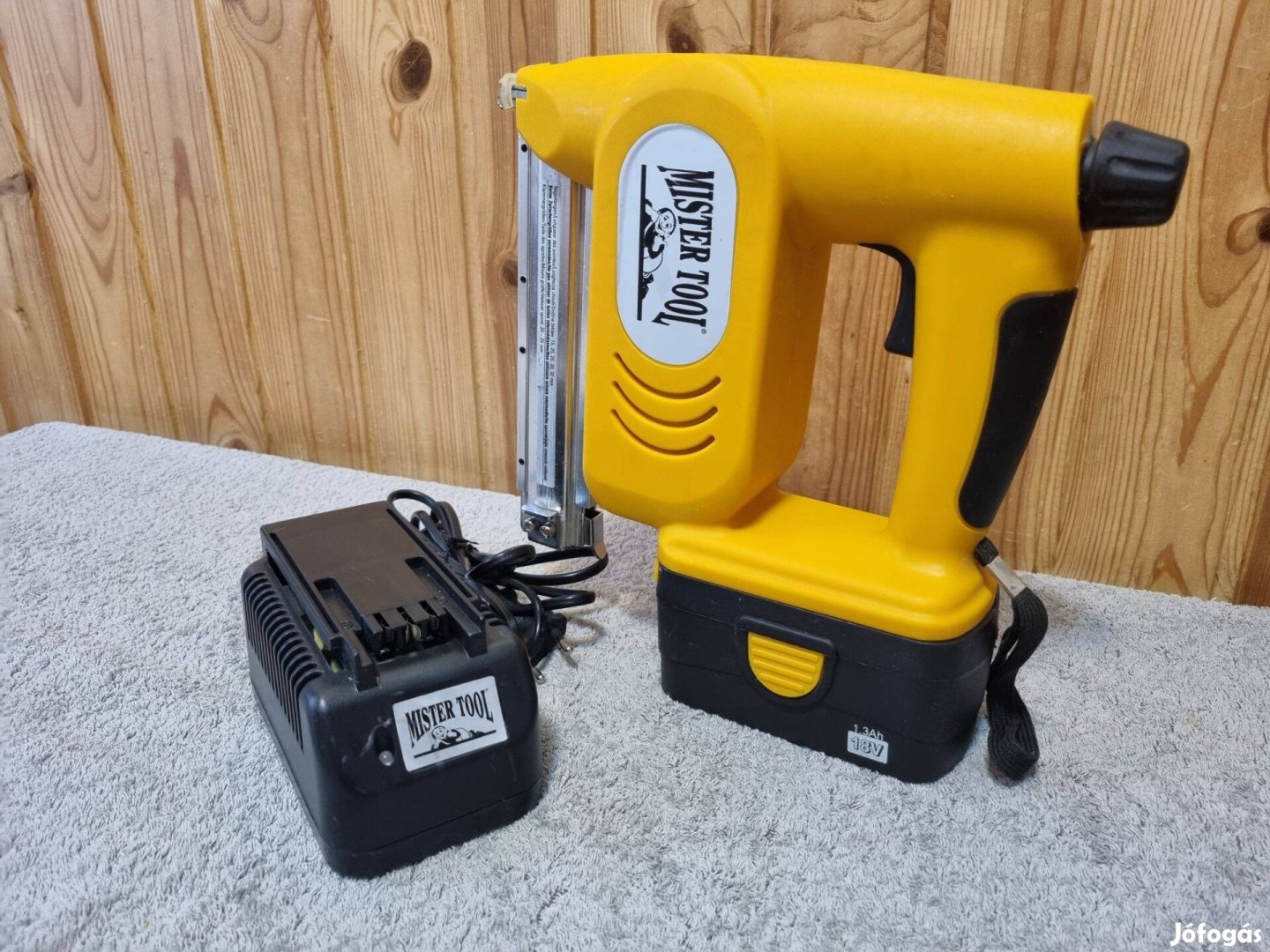 Mister Tool Akku Tacker 18 V hibás állapotban