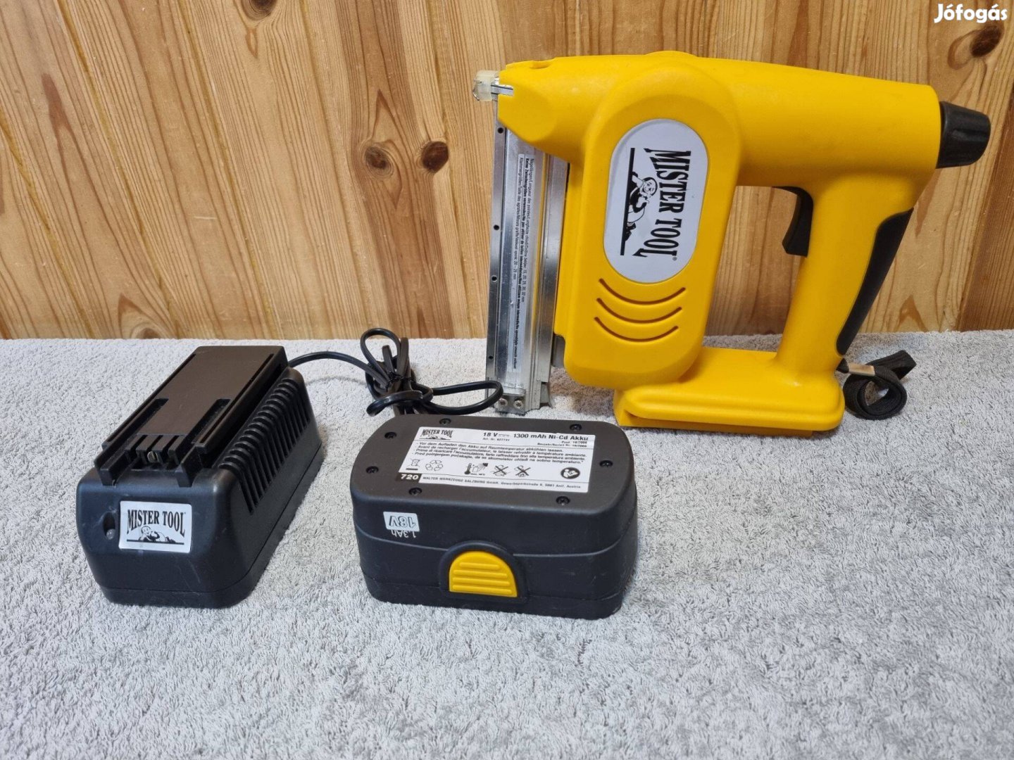 Mister Tool Akku Tacker 18 V hibás állapotban