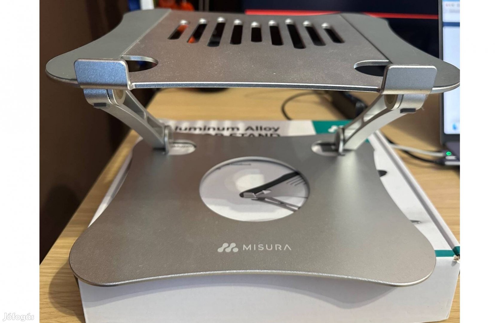 Misura ME06 laptop állvány (11"-15,6")