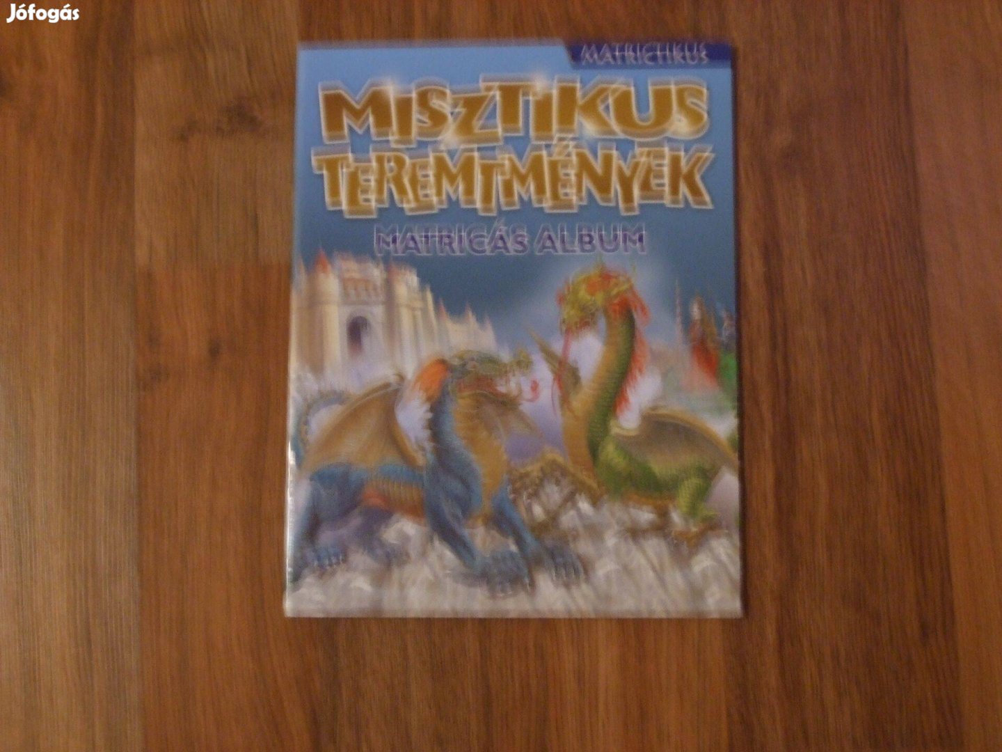 Misztikus teremtmények matricás album 600 Ft
