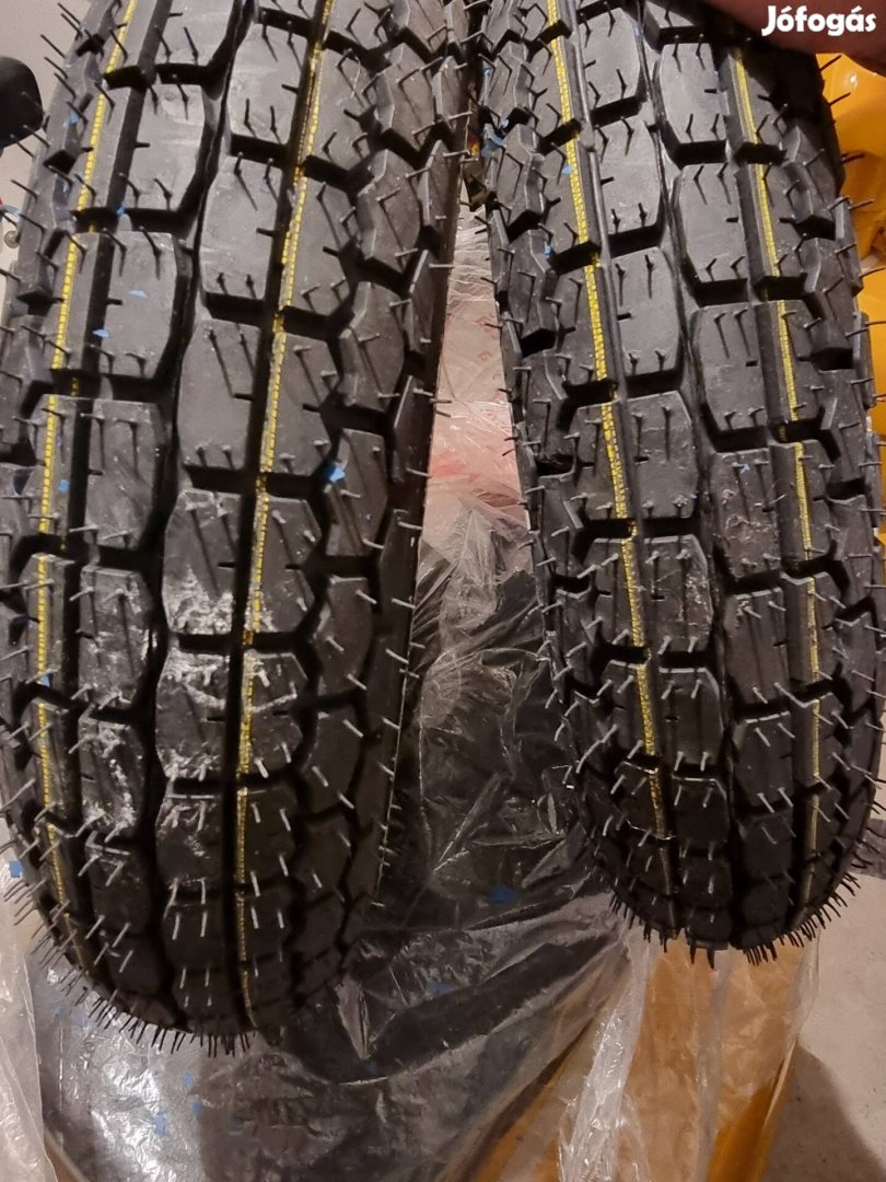 Mitas 3.5 x 8 fehérperemes új gumik Vespa