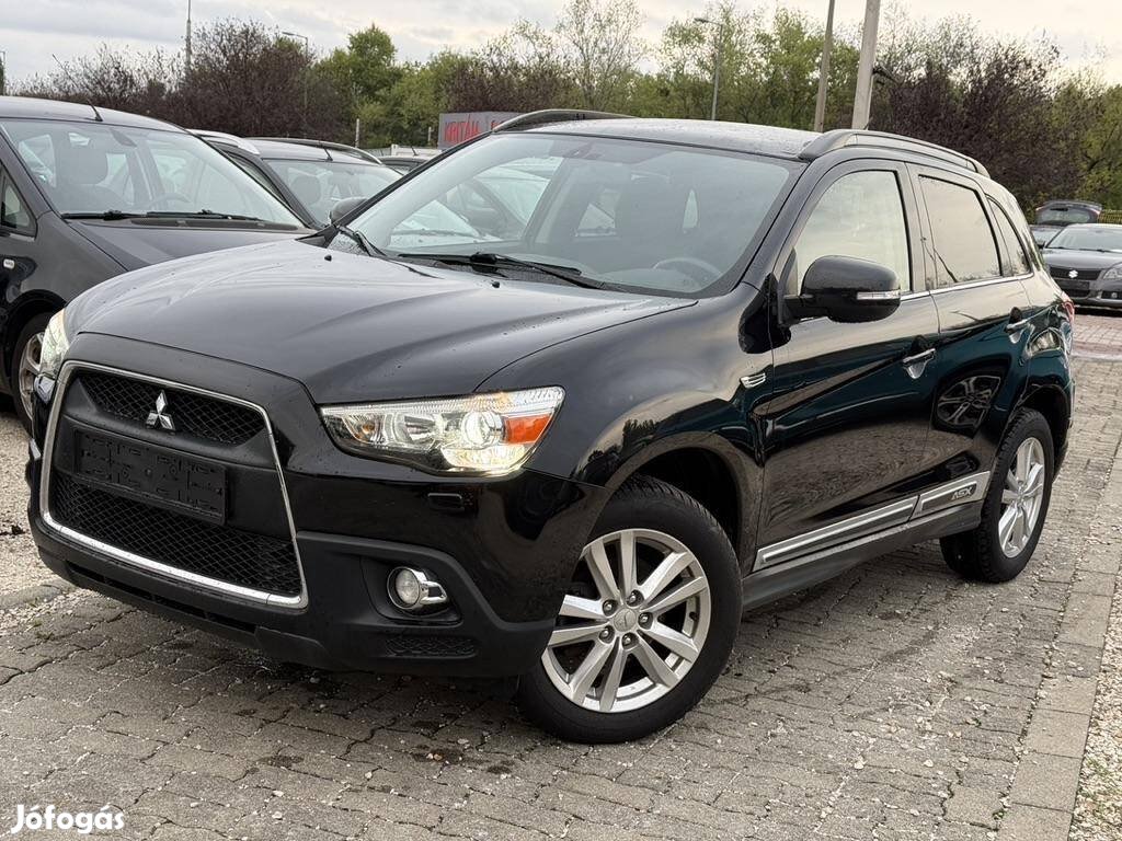 Mitsubishi ASX 1.6 Mivec Instyle Navi xenon.nav...