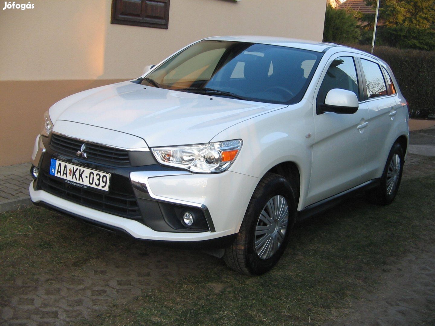 Mitsubishi ASX 1.6 kitünő,újszerű állapotban eladó!