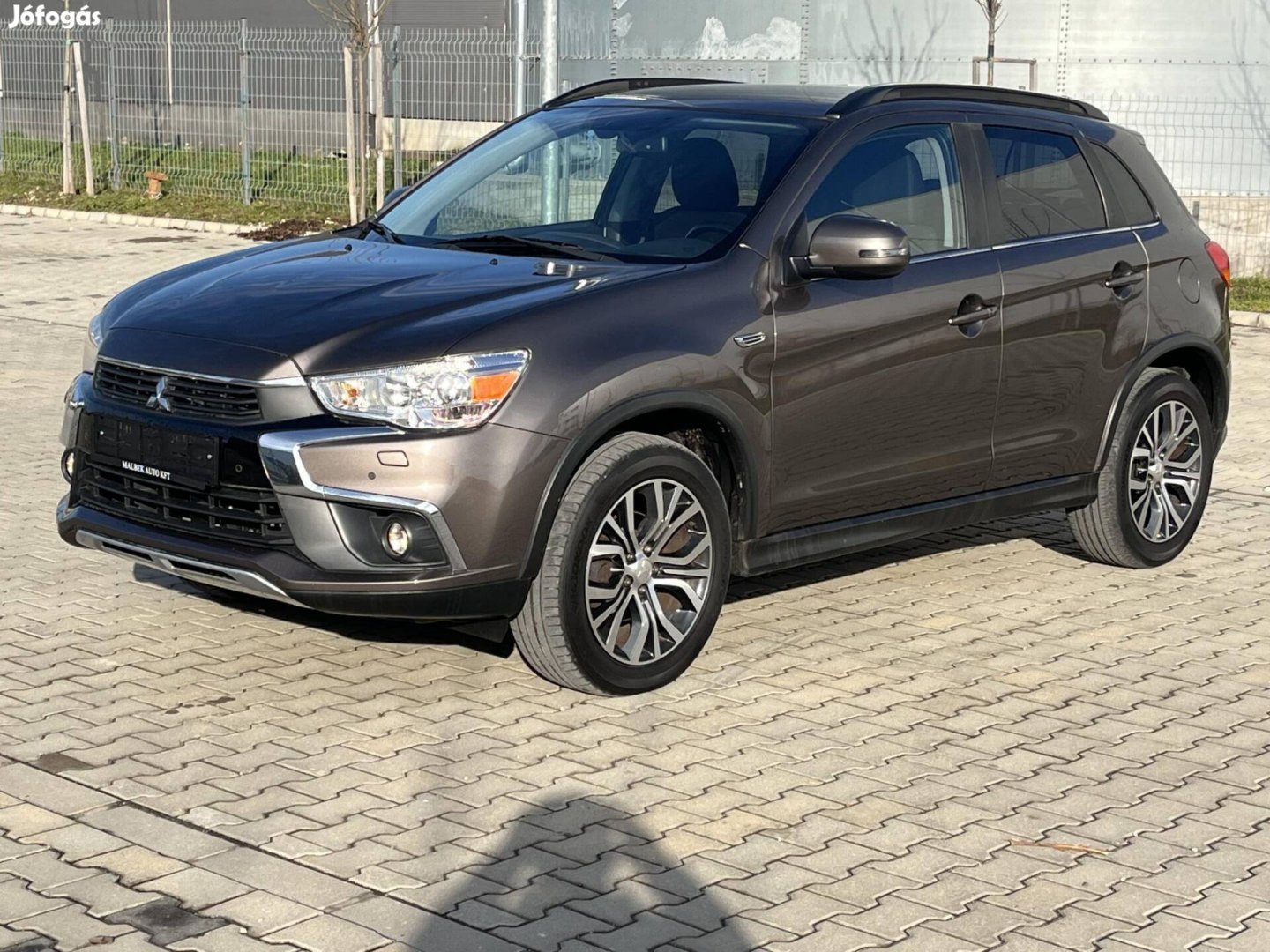 Mitsubishi ASX 2.2 DI-D Instyle Navi 4WD (Autom...