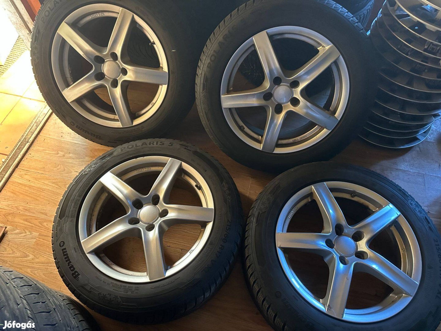 Mitsubishi ASX -hez 17-es alufelni garnitúra téli gumival eladó