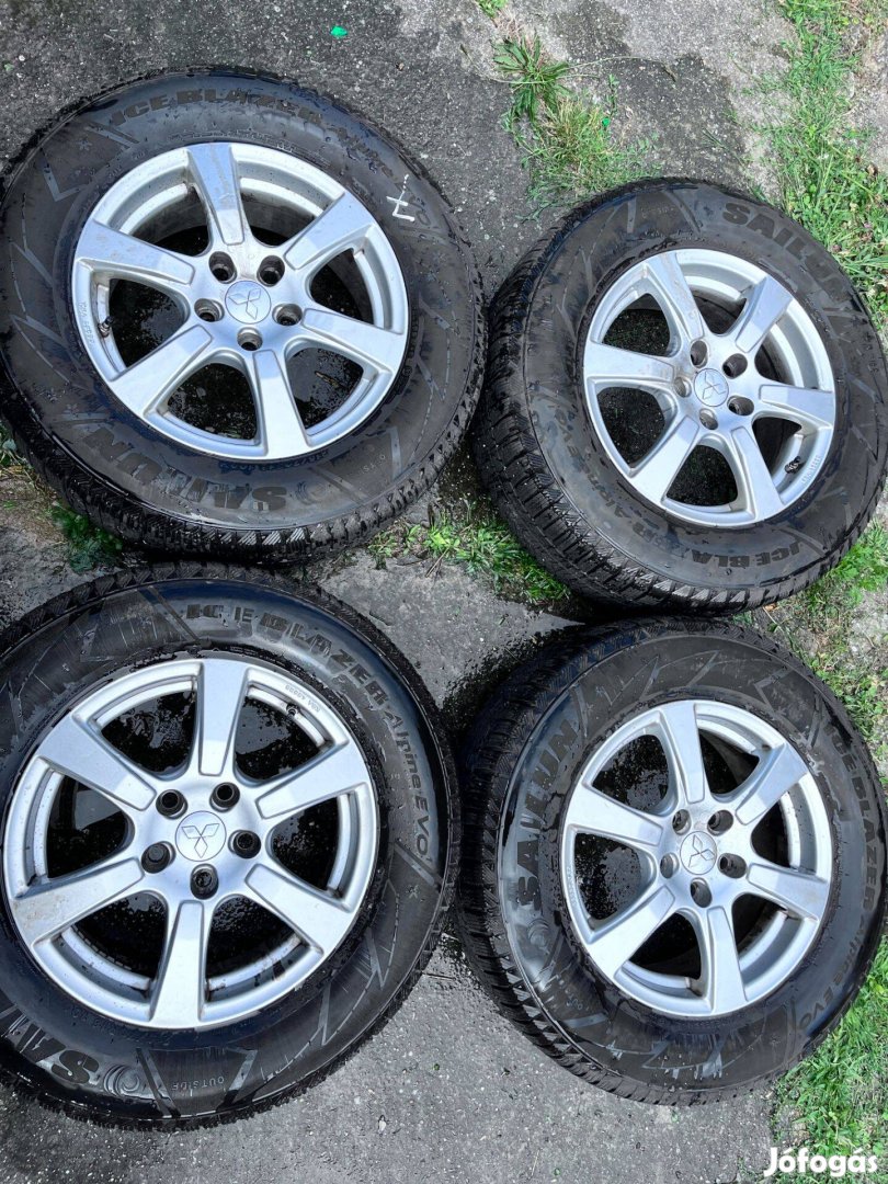Mitsubishi ASX benzin téli szett