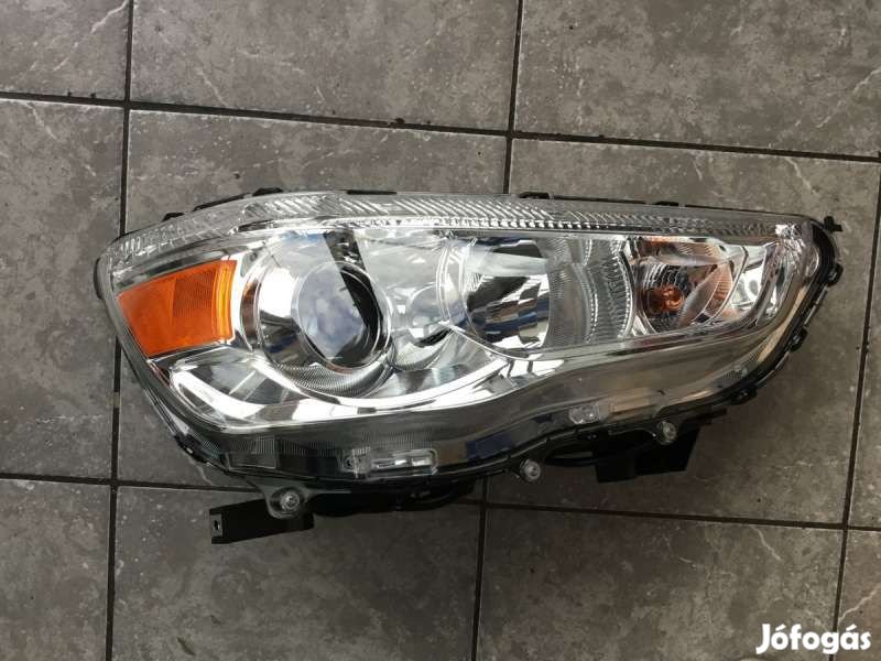 Mitsubishi ASX fényszóró első jobb 8301B588