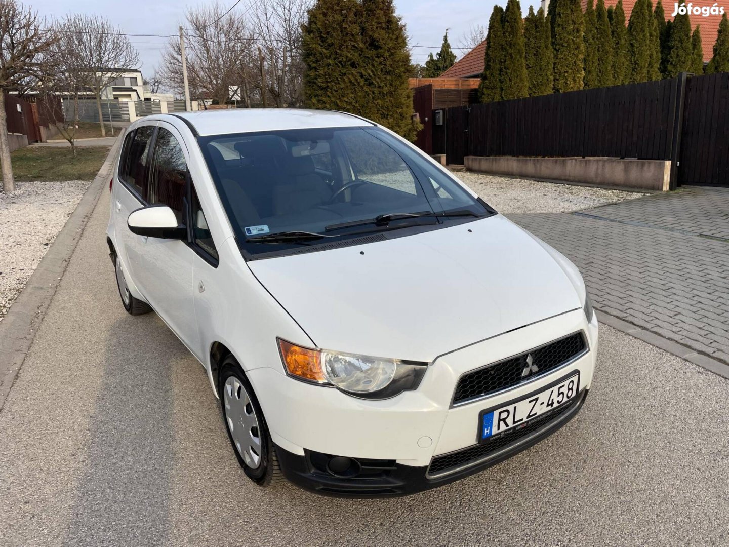 Mitsubishi COLT 1.3 Intense Safety