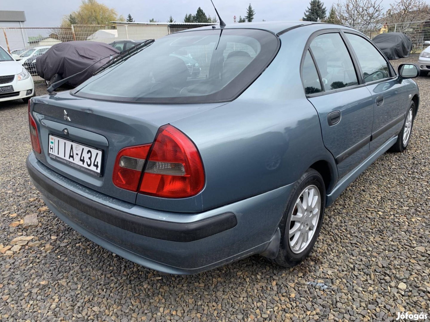 Mitsubishi Carisma 1.6 Classic Klima