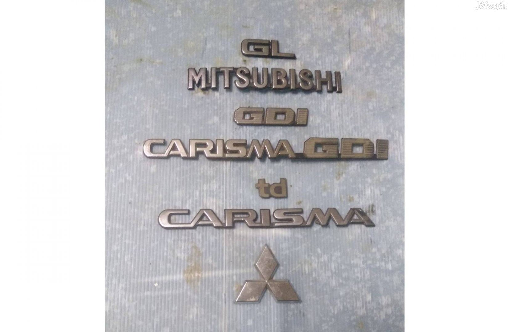 Mitsubishi Carisma GDi GL TD felirat logo embléma