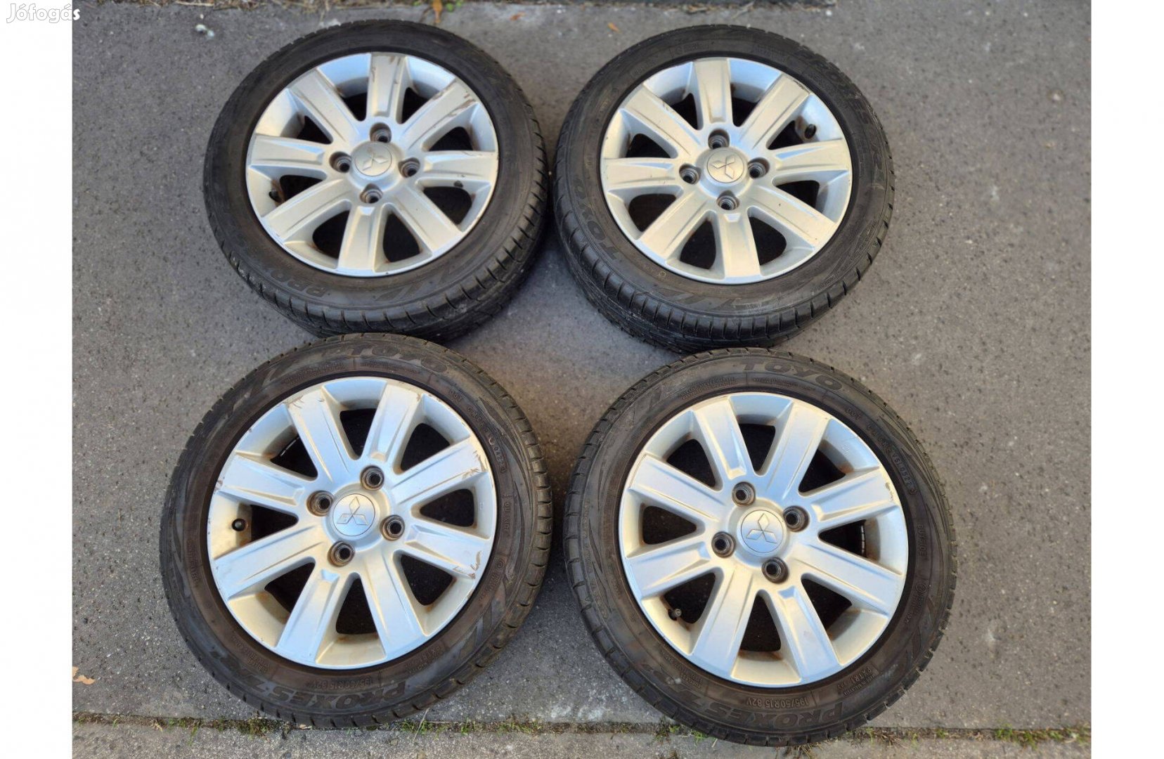 Mitsubishi Colt 15 felnik, Toyo Proxies TR1 195/50R15 gumikkal