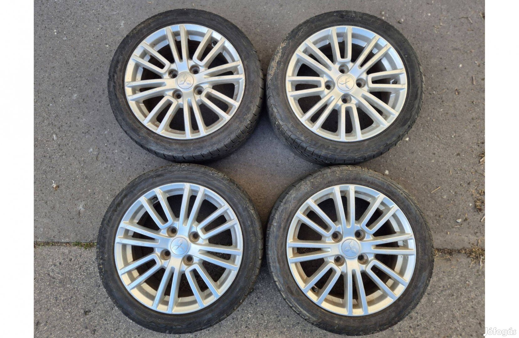 Mitsubishi Colt 16 gyári felnik