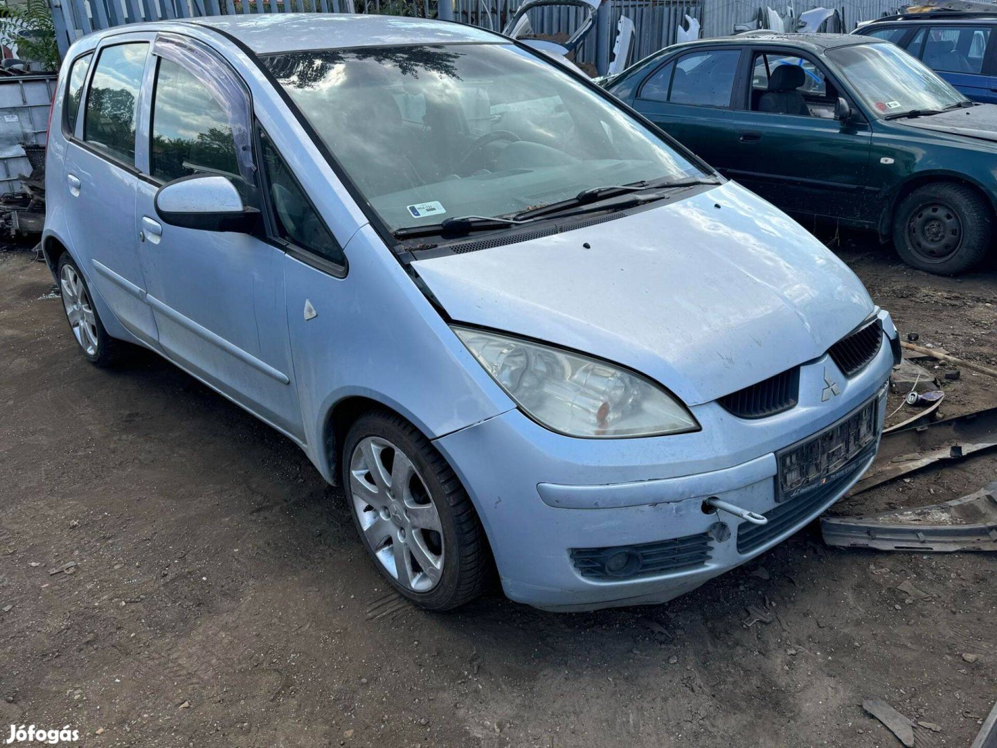 Mitsubishi Colt 1.5 -1359- bontott alkatrészek