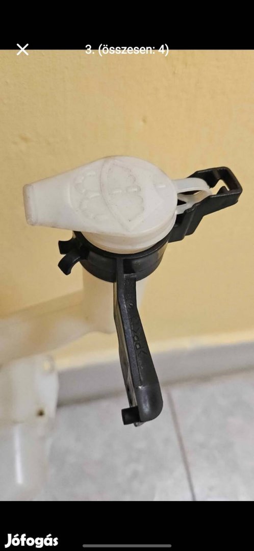 Mitsubishi Colt VI. ablakmosó tartály eladó.