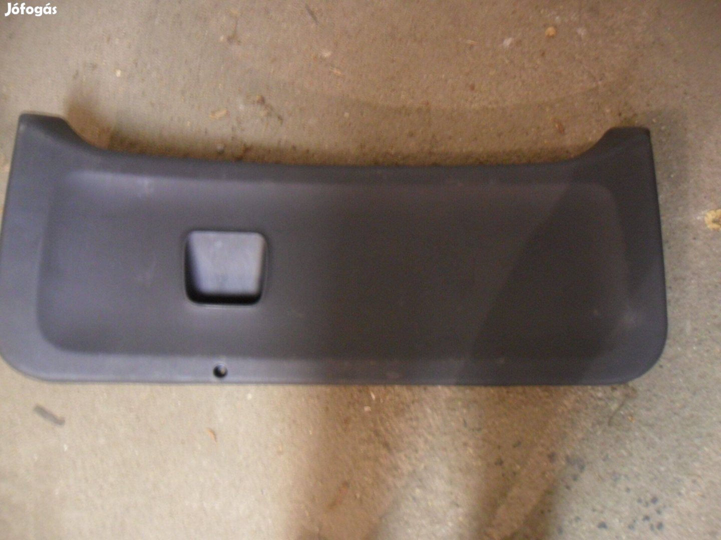 Mitsubishi Colt VI gyári csomagtér ajtó burkolat