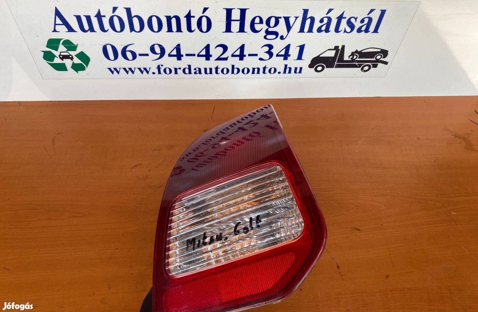 Mitsubishi Colt V 1.3 B bal hátsó lámpa