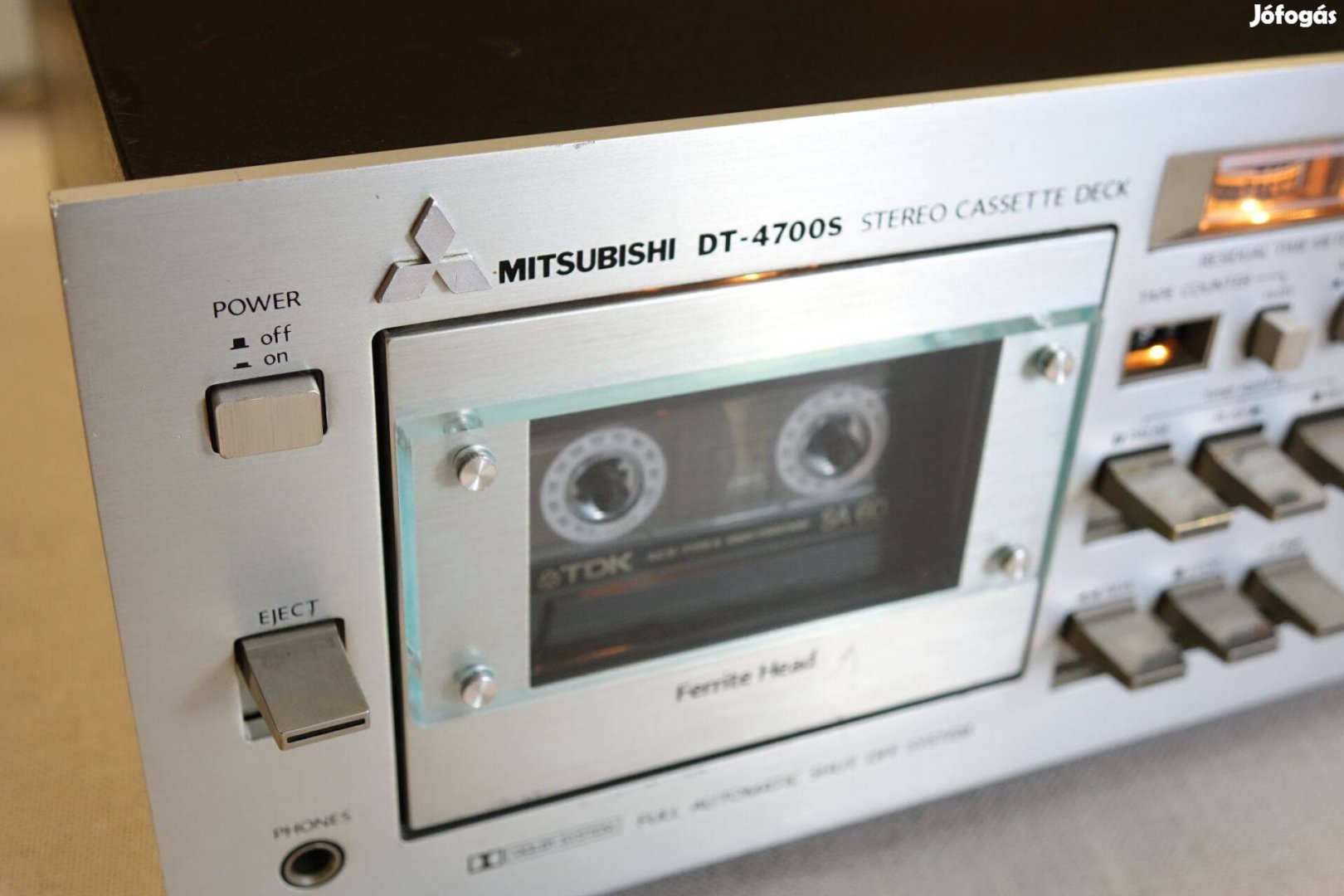 Mitsubishi DT 4700S deck
