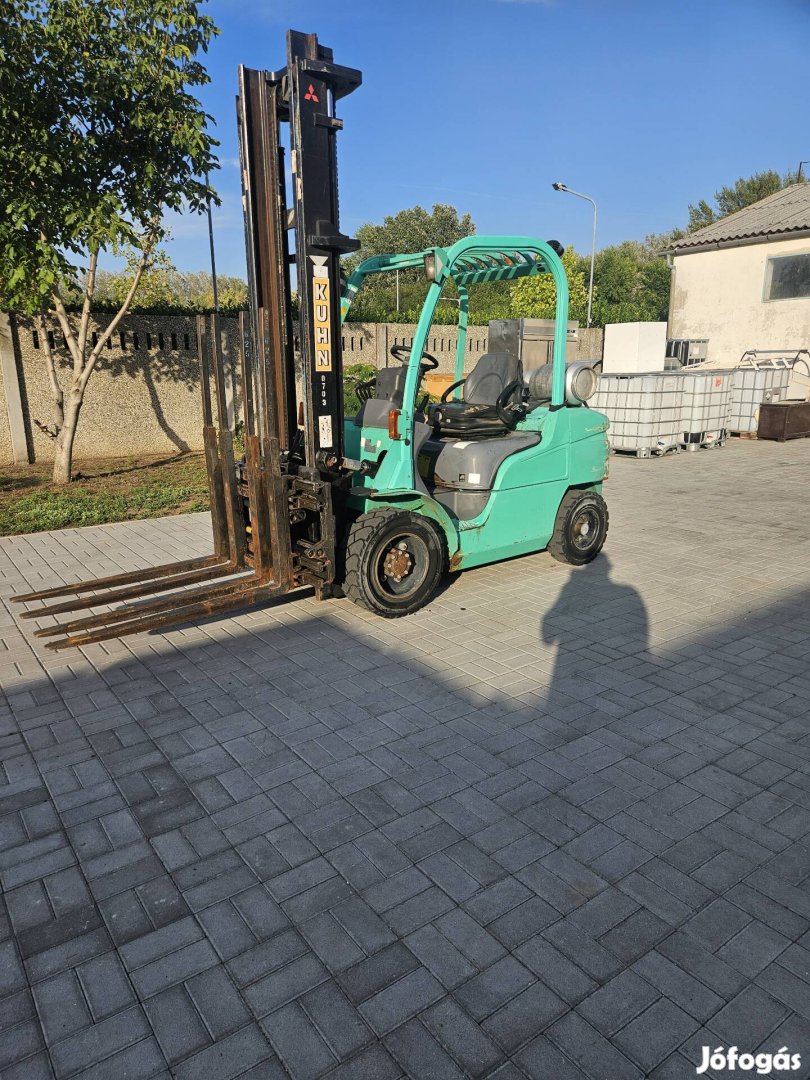 Mitsubishi FG30N Targonca