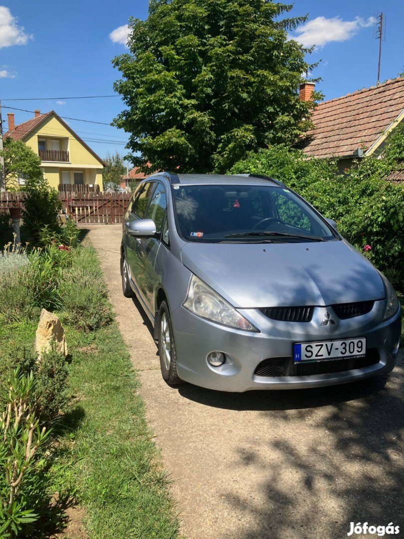 Mitsubishi Grandis 2.0 DI-D Instyle (7 személyes) autó eladó
