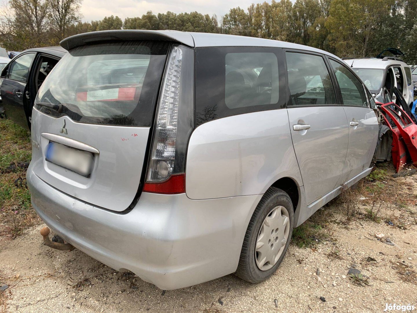 Mitsubishi Grandis Alkatrészek Bontott Alkatrész