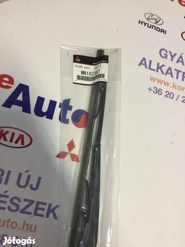 Mitsubishi Grandis GYÁRI vezető oldali ablaktörlő lapát MN182387