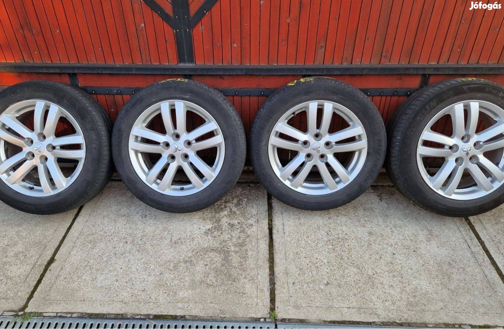 Mitsubishi Grandis gyári alufelni garnitúra 5x114.3 17"
